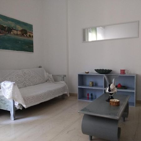 Experience An Easy Living Place Downtown In Athens Ngoại thất bức ảnh