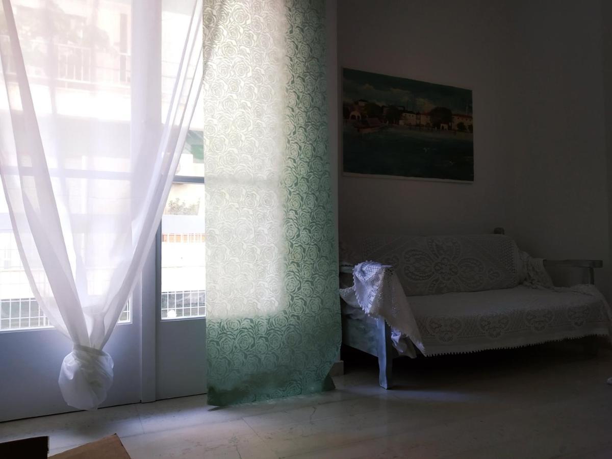 Experience An Easy Living Place Downtown In Athens Ngoại thất bức ảnh
